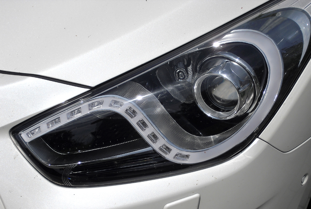 Hyundai i40: Moderne Leuchteinheit vorn. 