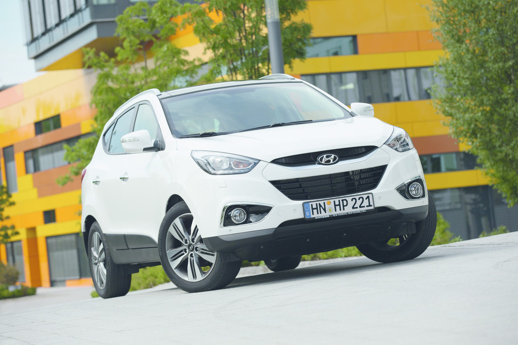 IAA 2013: Hyundai peppt den i10 auf und streckt den Santa Fe
