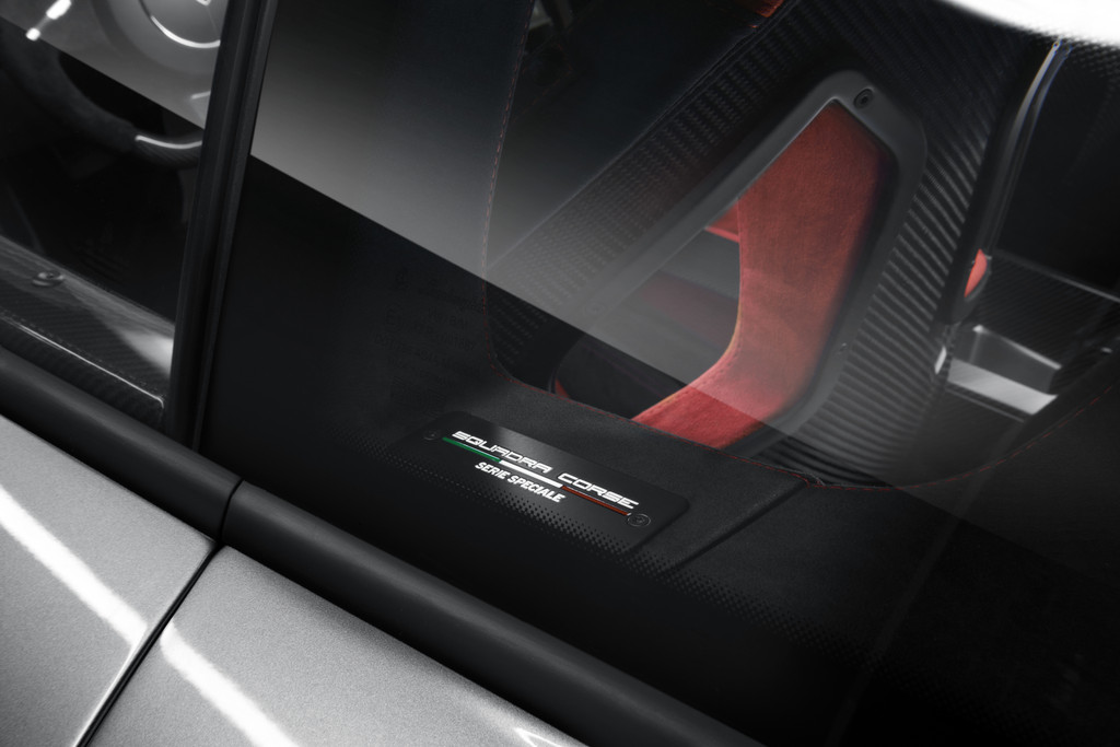 IAA 2013: Lamborghini Gallardo Squadra Corse mit Rennsportgenen