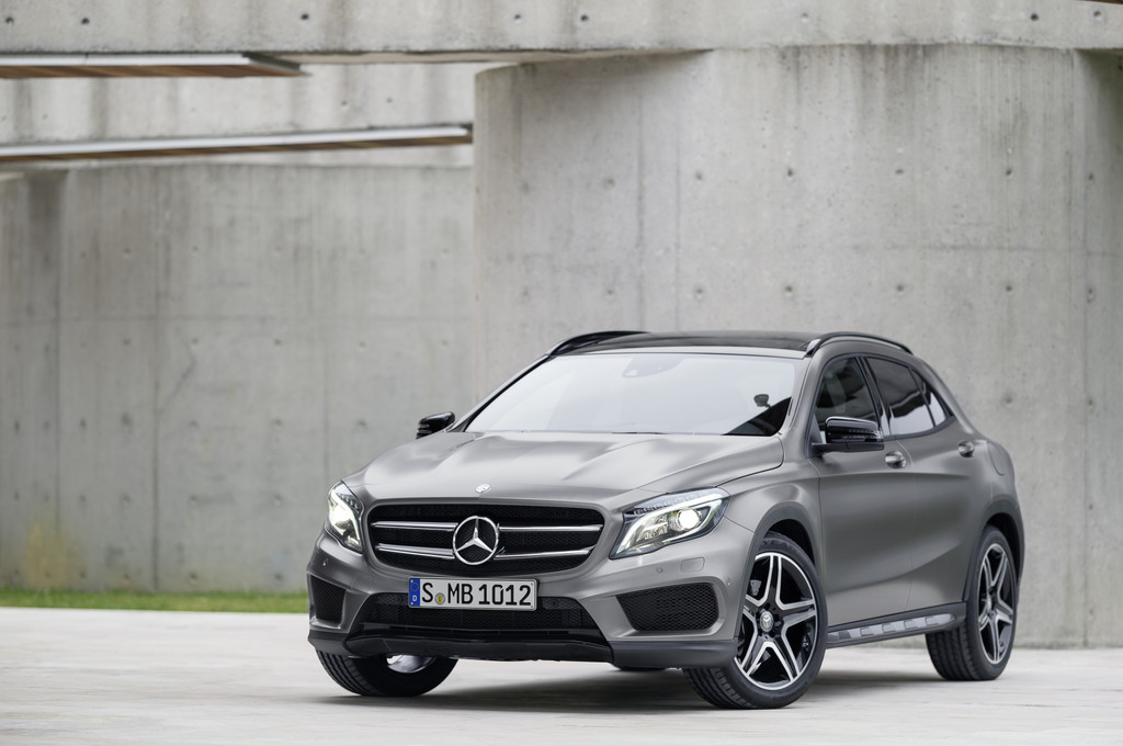 IAA 2013: Mercedes-Benz GLA fährt mit Spitzenwerten vor