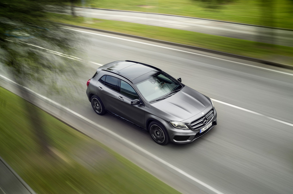 IAA 2013: Mercedes-Benz GLA fährt mit Spitzenwerten vor