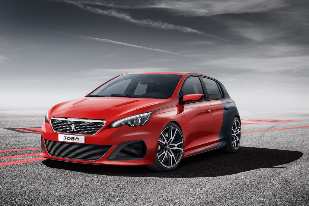 IAA 2013: Peugeot 308 drängt sich zwischen GTI und Golf R