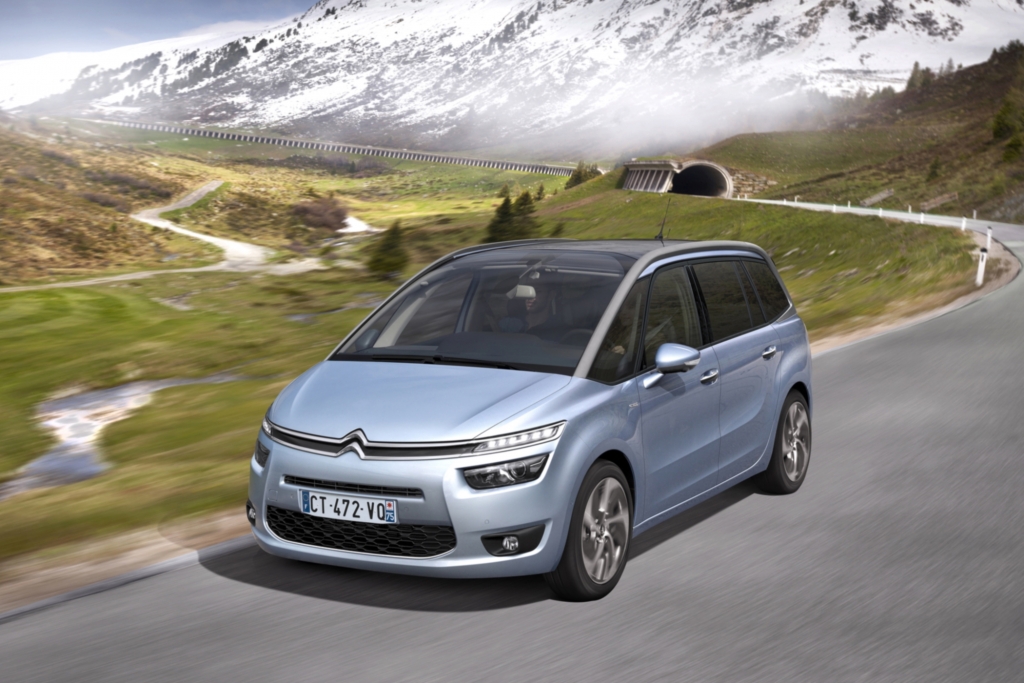 IAA 2013: Überblick - Von Supersportlern und Supersparern