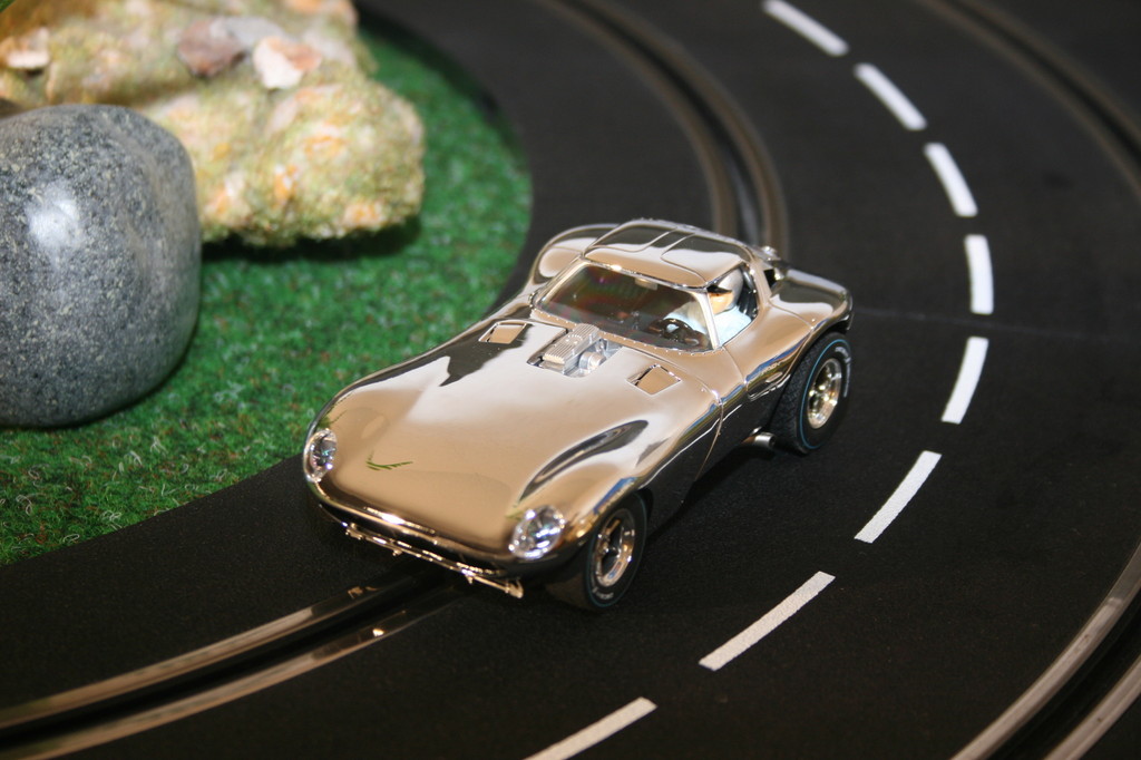 Im Slot: Cheetah von Carrera mit Chromeffekt