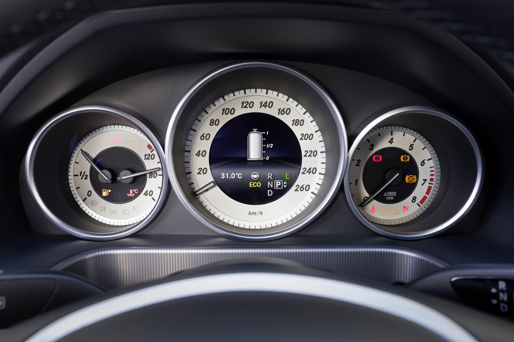 Mercedes-Benz steigert Effizienz der E-Klasse