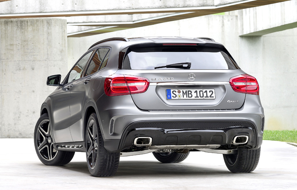 Mercedes GLA: Blick auf die Heckpartie. 
