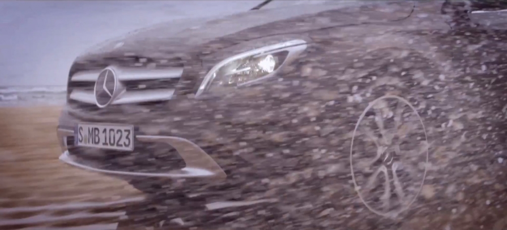 Mercedes zeigt GLA auf Facebook