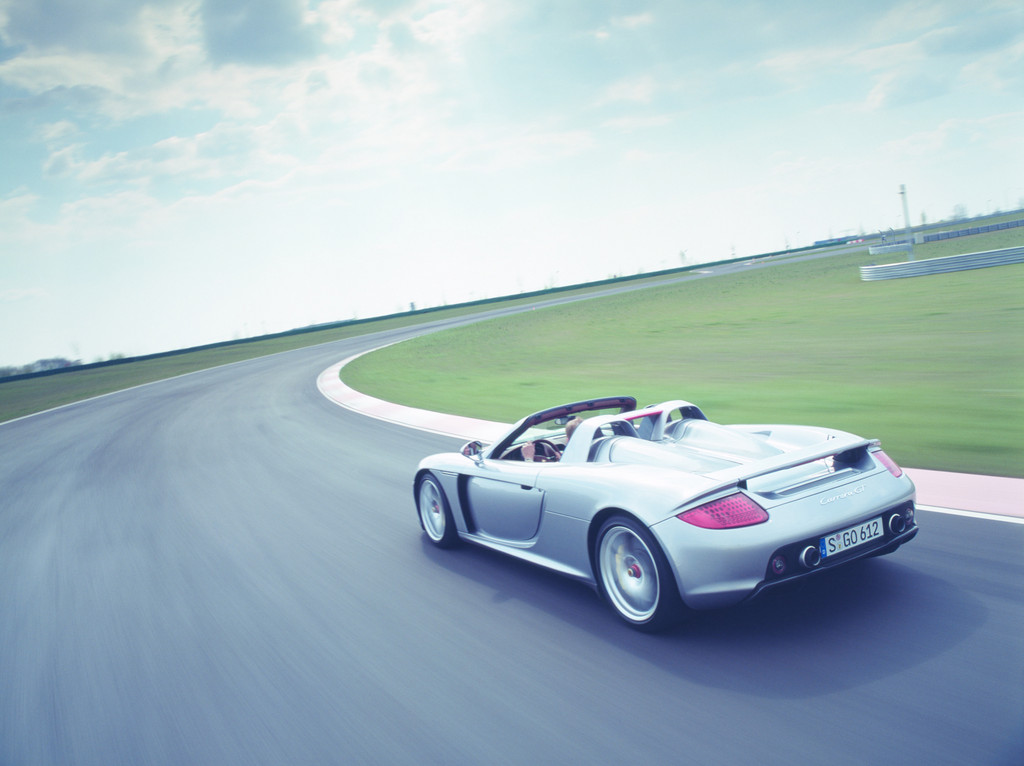 Neu entwickelter Reifen für den Porsche Carrera GT