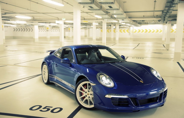 Porsche baut Unikat nach Facebook-Wünschen