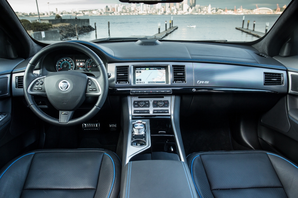 Pressepräsentation Jaguar R-Typen mit 550 PS: Charaktersache
