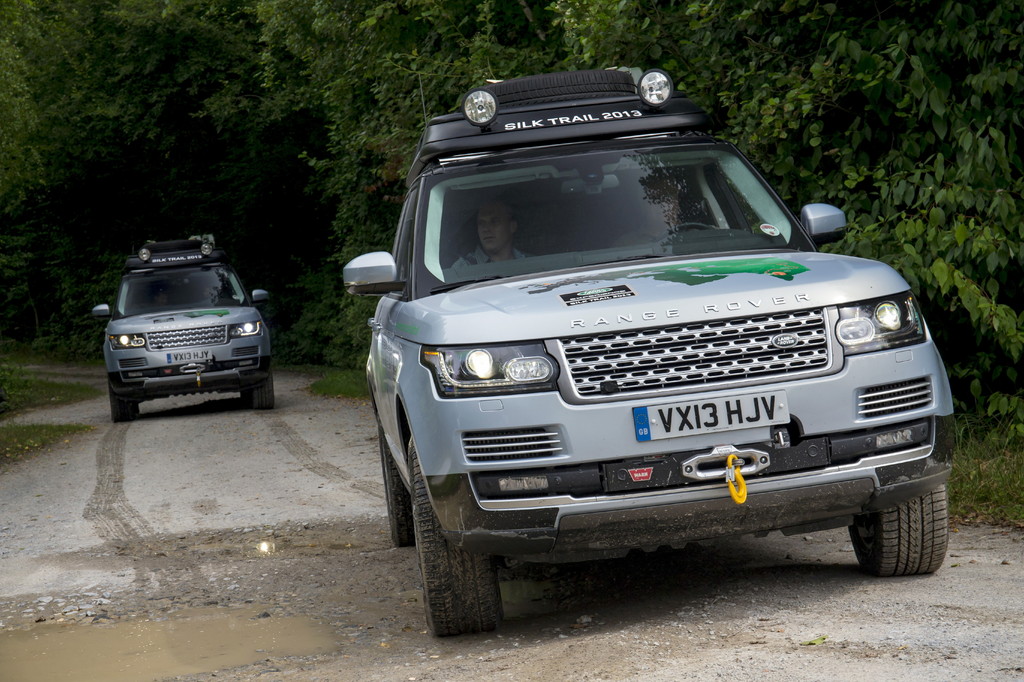 Seidenstraßen-Tour: Prolog mit einem Range Rover Hybrid