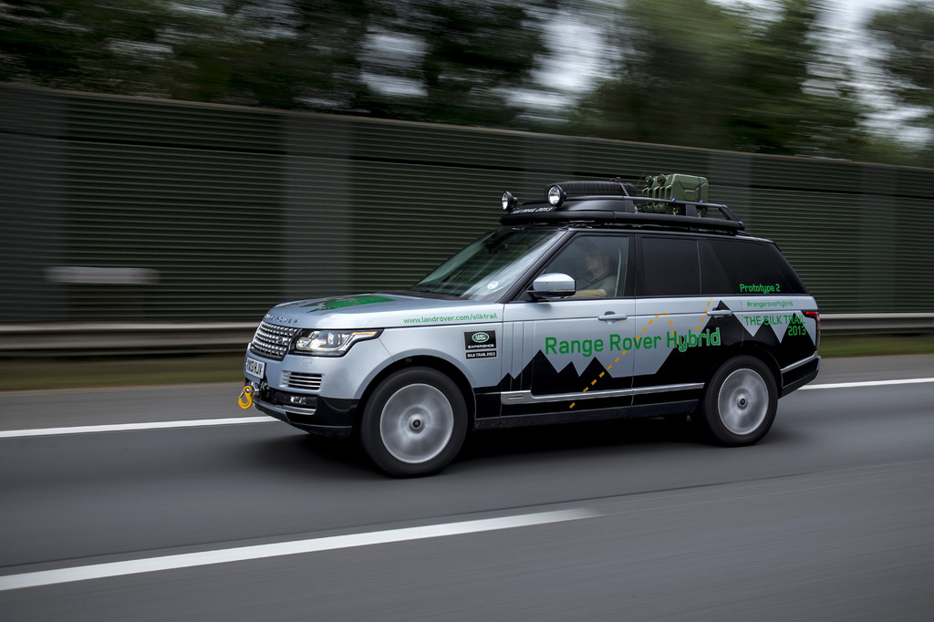 Seidenstraßen-Tour: Prolog mit einem Range Rover Hybrid
