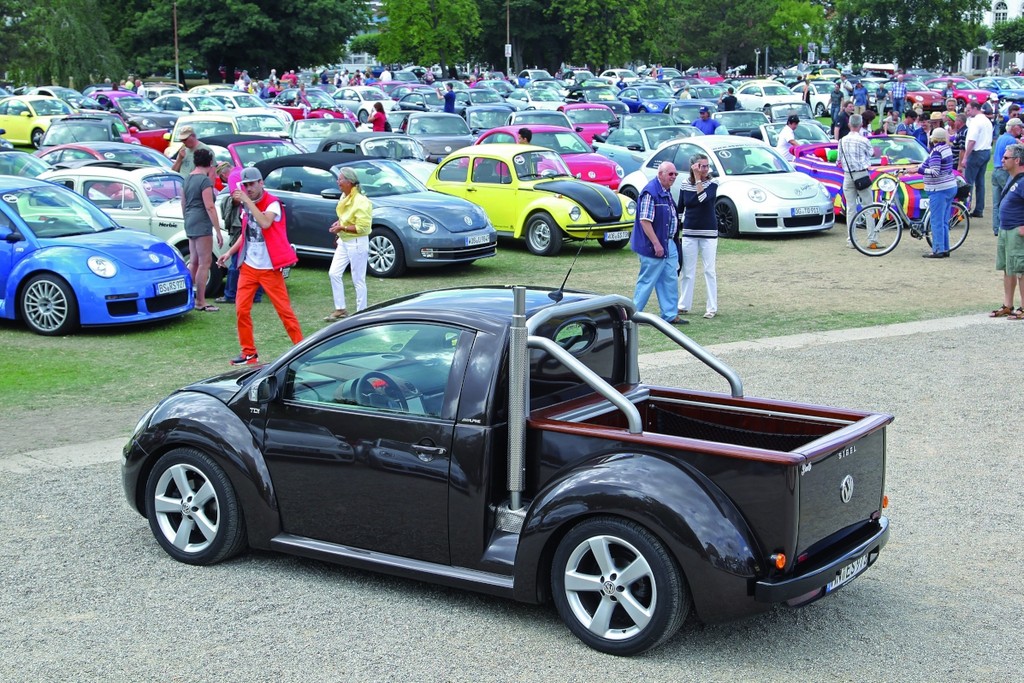 Sunshinetour: Umhäkelter Beetle ist der Schönste am Strand