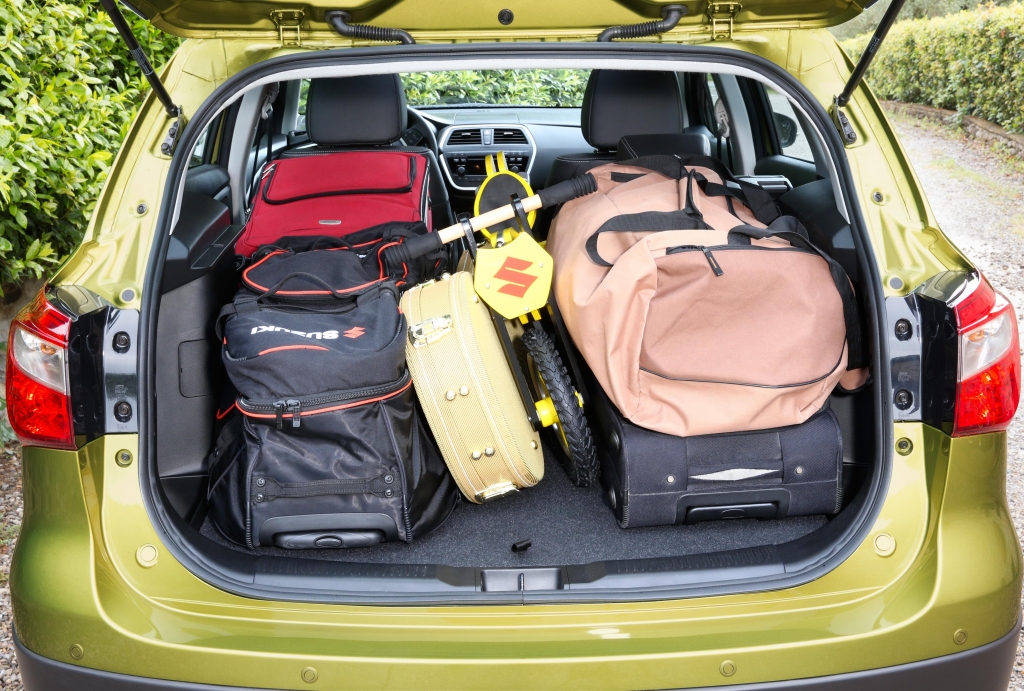 Suzuki SX4: Neuer Crossover im Kompaktsegment Deutschlandpremiere auf der IAA 2013