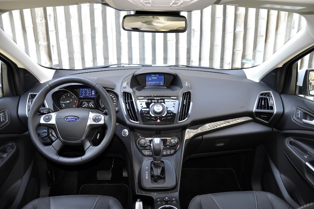 Test Ford Kuga 2.0 TDCi 4x4 Powershift Titanium: Durstiges Familienauto