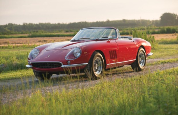 Teuerster Ferrari der Welt versteigert - Fabelhafter V12