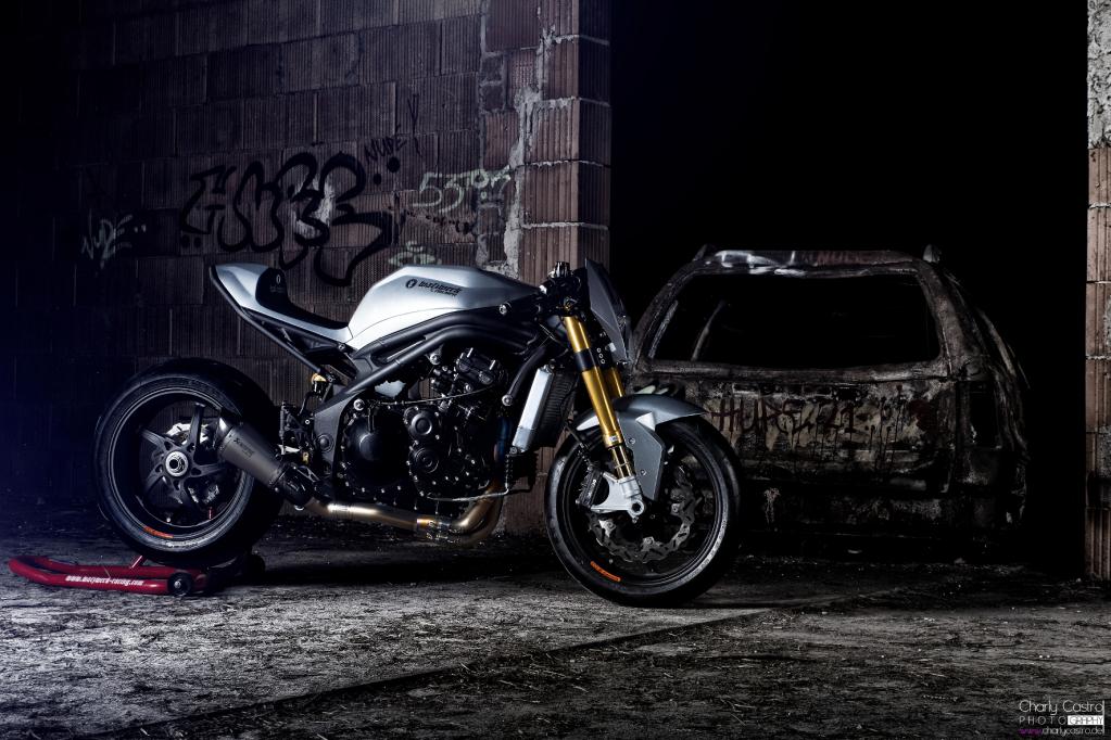 Triumph Tridays 13: handgefertigter Edel-Renner