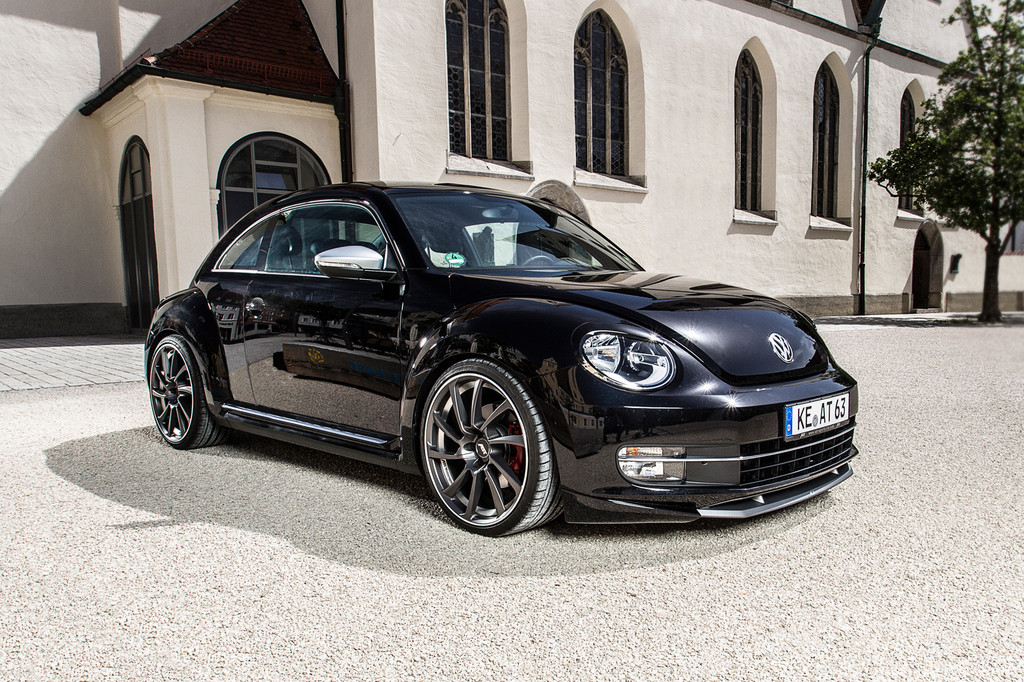 VW Beetle wird bei Abt gechippt