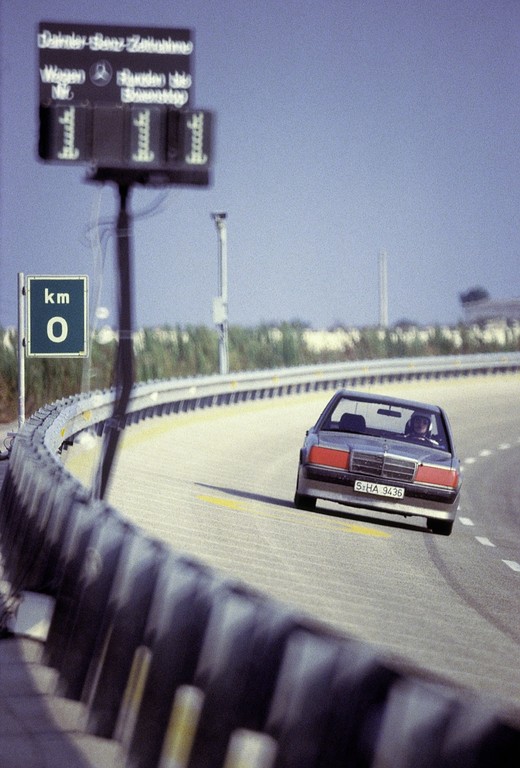 Vor 30 Jahren: Mercedes-Benz 190 E auf Rekordfahrt