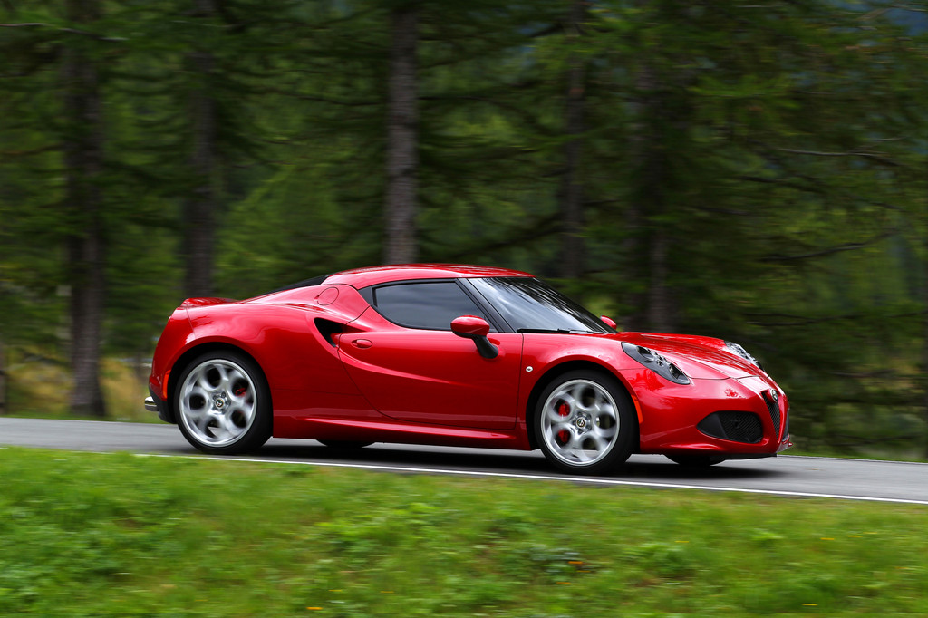 Alfa Romeo 4C ab 50 500 Euro