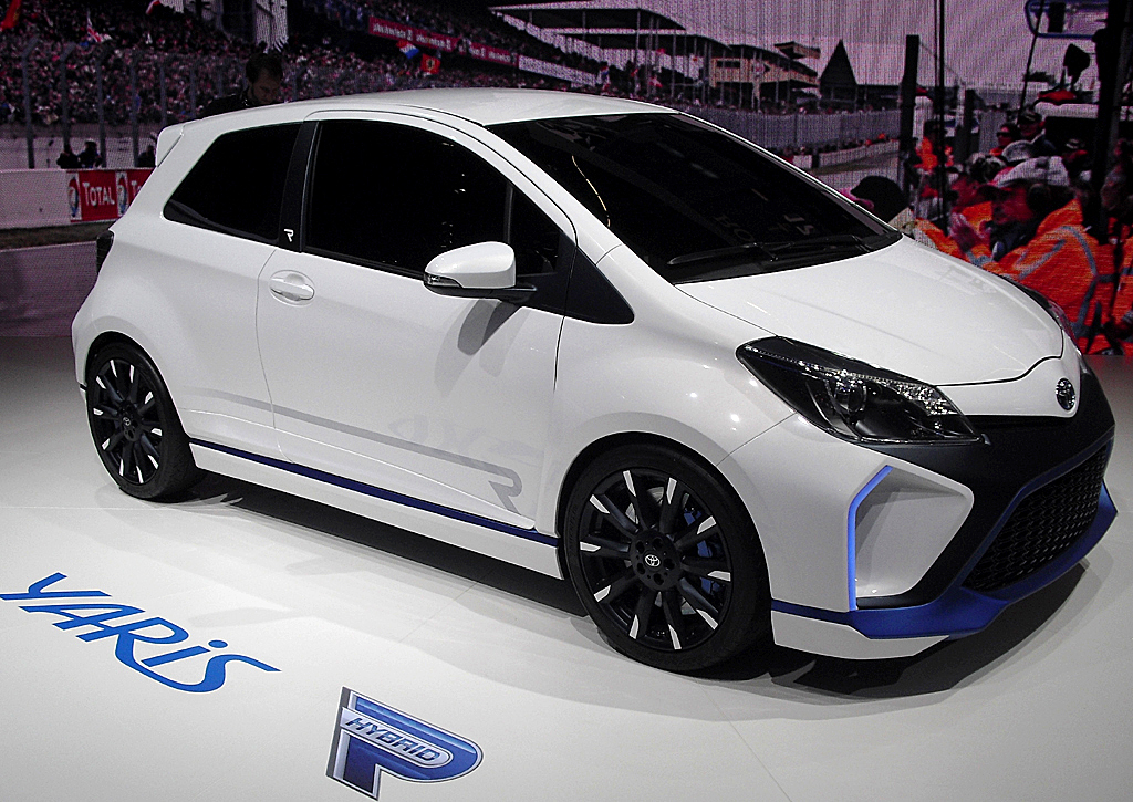 Beim Yaris Hybrid R setzt Toyota auch auf die elektrische Komponente. 