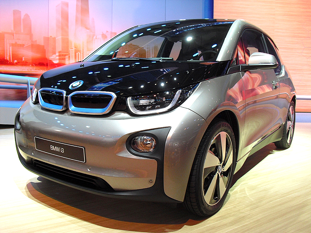 Der Start des kompakten BMW-Stadtstromers i3 steht bevor. 
