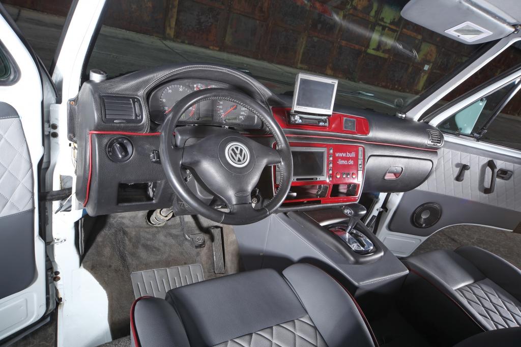 Die Mittelkonsole hat mit dem VW-Original nicht mehr viel zu tun