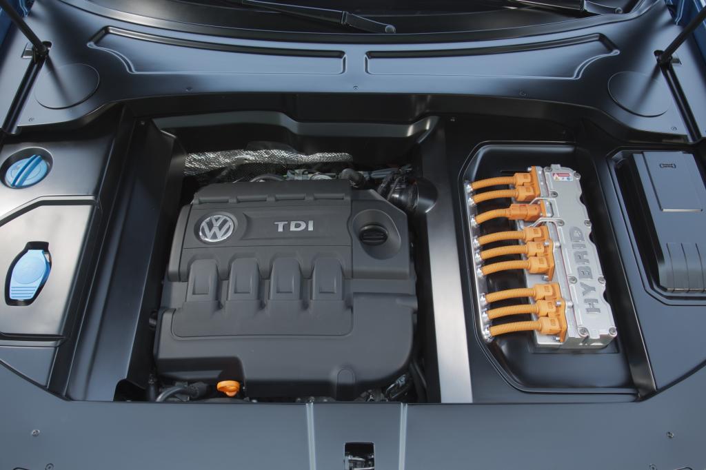 Ein Verbrauch von 2,1 Litern auf 100 Kilometer soll dank Plug-in-Hybrid möglich sein