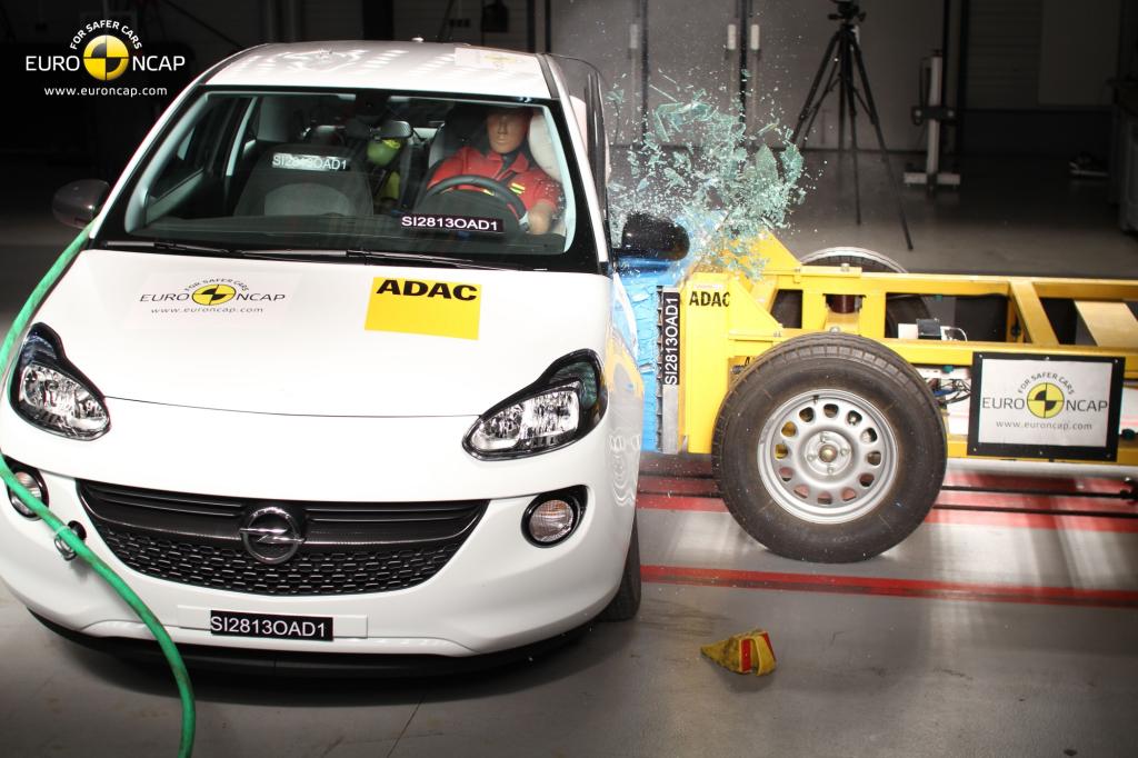Euro NCAP Crashtests - Fünf Autos, 23 Sterne 