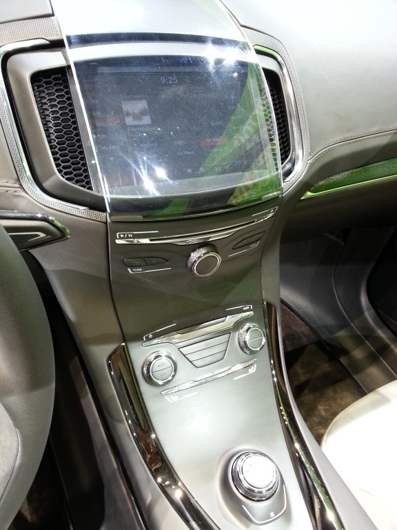Ford S-Max Concept - Familien-Van fürs Sportler-Herz