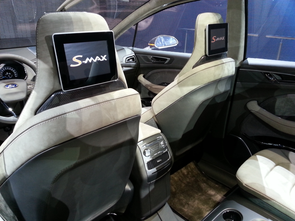 Ford S-Max Concept - Familien-Van fürs Sportler-Herz