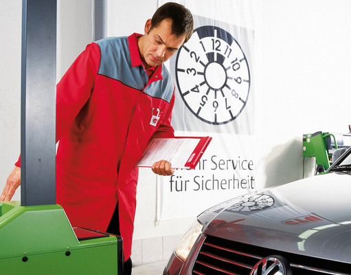 GTÜ führt Lichttest durch