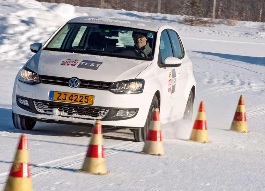 GTÜ testet Winterreifen: Continental und Dunlop machen das Rennen