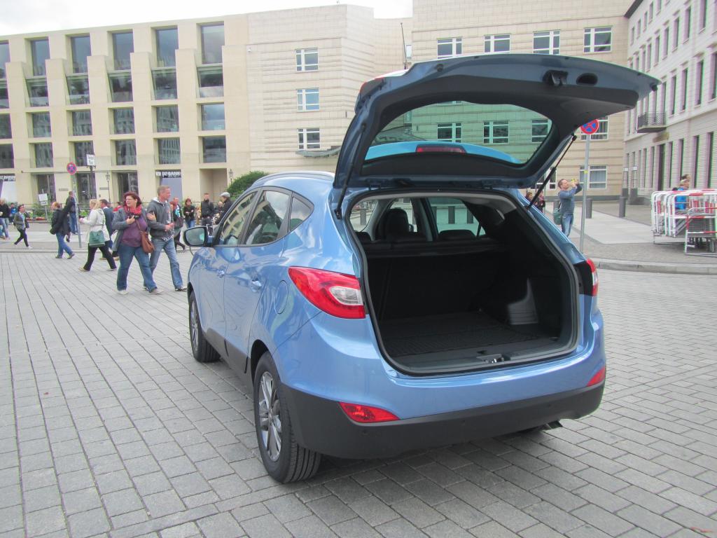 Hyundai ix35: Das Gepäckabteil fasst bemerkenswerte 591 bis 1436 Liter. 