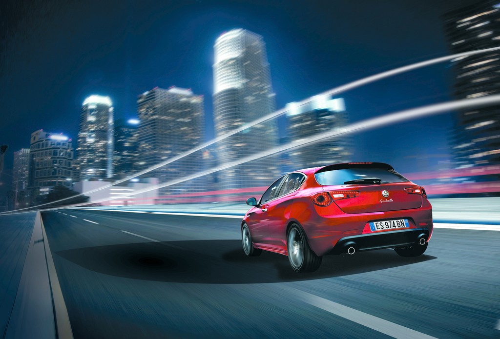 IAA 2013: Alfa Romeo Giulietta fährt mit Spitzendrehmoment vor