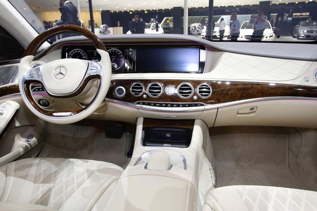 IAA 2013: Auch der S-Klasse reichen drei Liter
