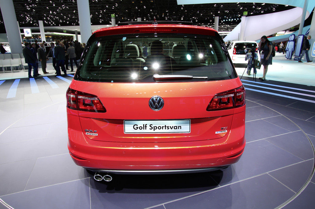 IAA 2013: Aus dem Plus wird ein Sportsvan