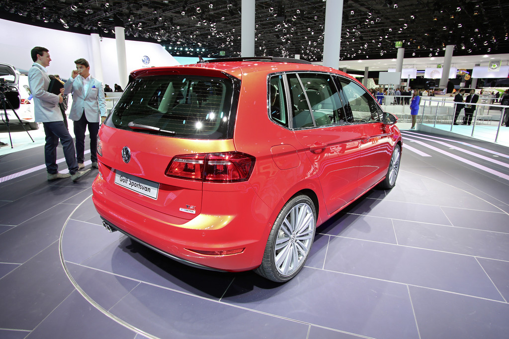 IAA 2013: Aus dem Plus wird ein Sportsvan