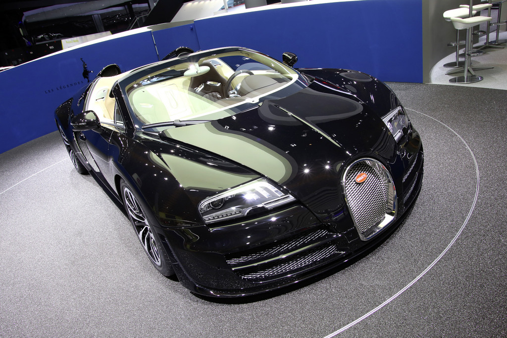 IAA 2013: Bugatti erinnert an verschollenen Atlantic