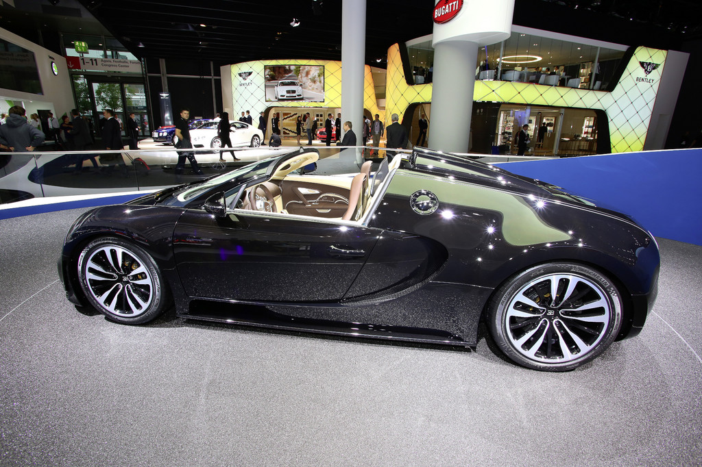 IAA 2013: Bugatti erinnert an verschollenen Atlantic