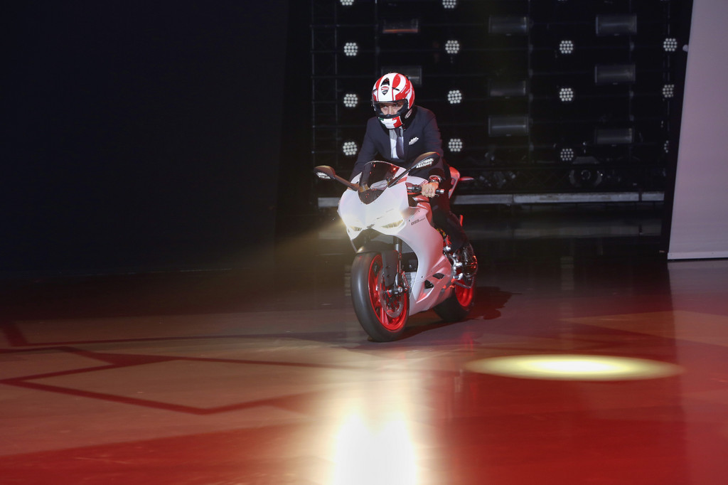 IAA 2013: Der VW-Konzern fährt schon am Vorabend auf