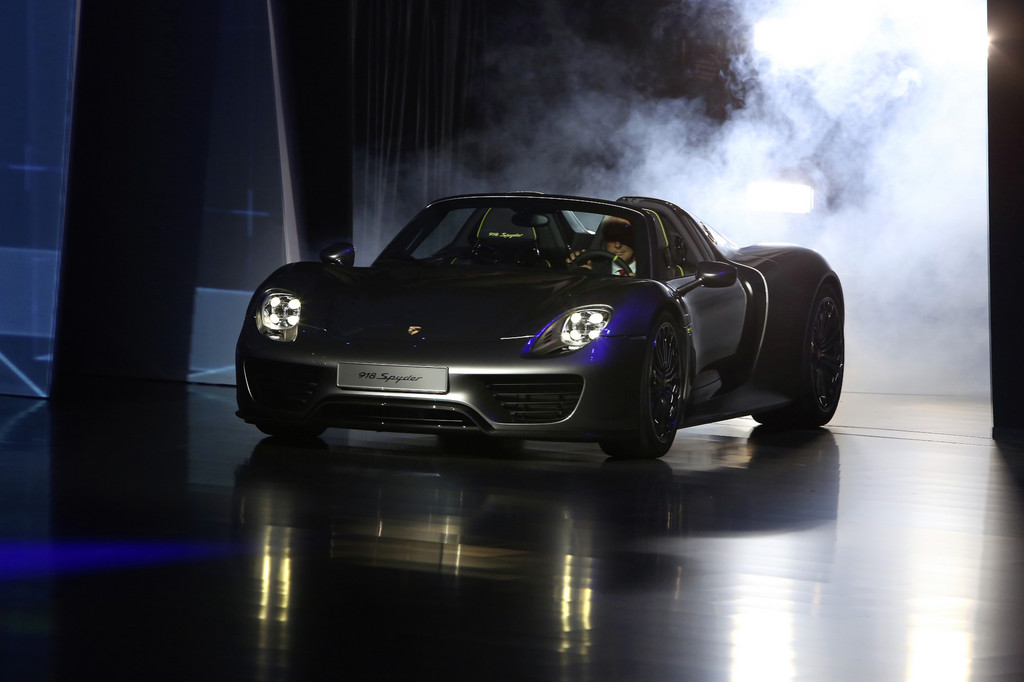 IAA 2013: Der VW-Konzern fährt schon am Vorabend auf
