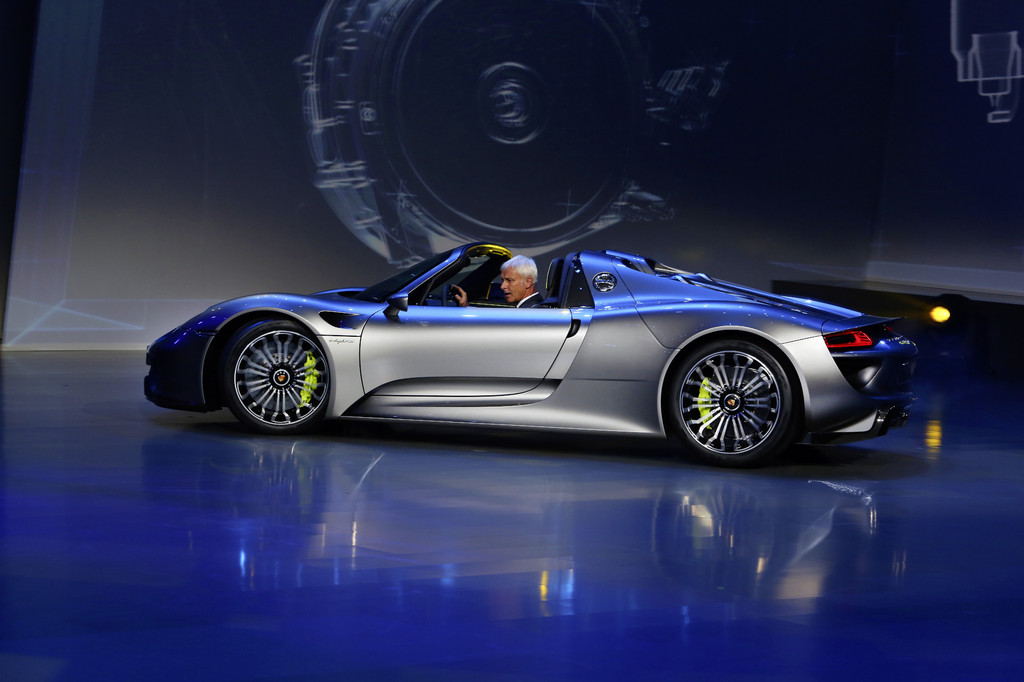 IAA 2013: Der VW-Konzern fährt schon am Vorabend auf