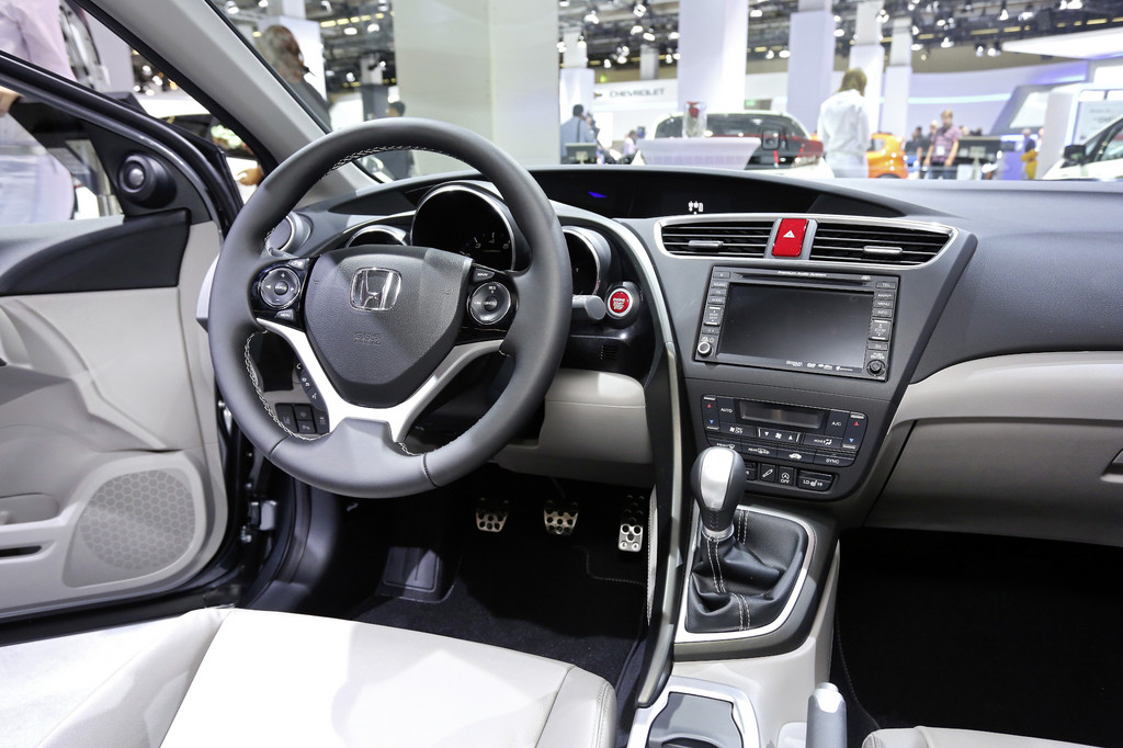 IAA 2013: Dynamischer Kombi mit hohem Nutzwert