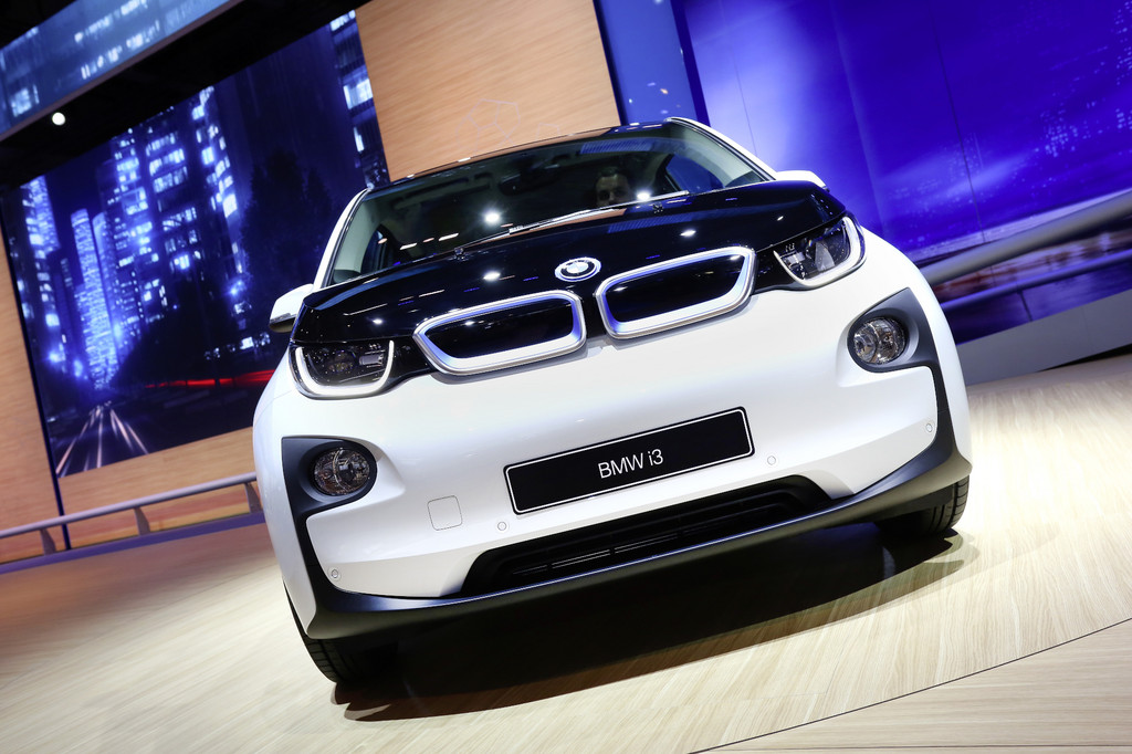 IAA 2013: Für BMWi wird es ernst
