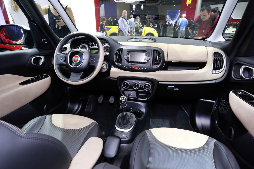 IAA 2013: Fiat 500L macht mit 21 Zentimetern Platz für sieben