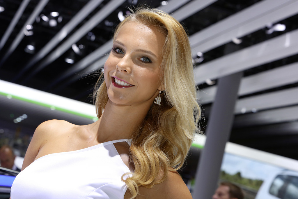 IAA 2013: Glänzender Lack und strahlendes Lächeln