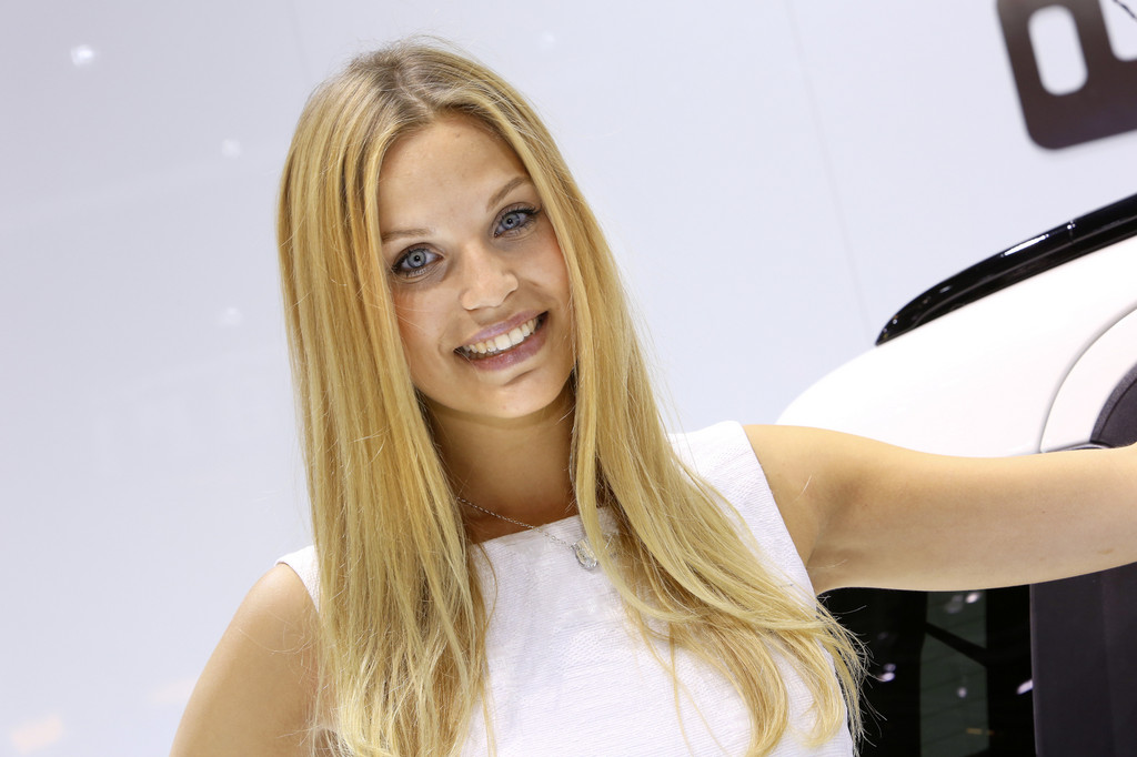 IAA 2013: Glänzender Lack und strahlendes Lächeln