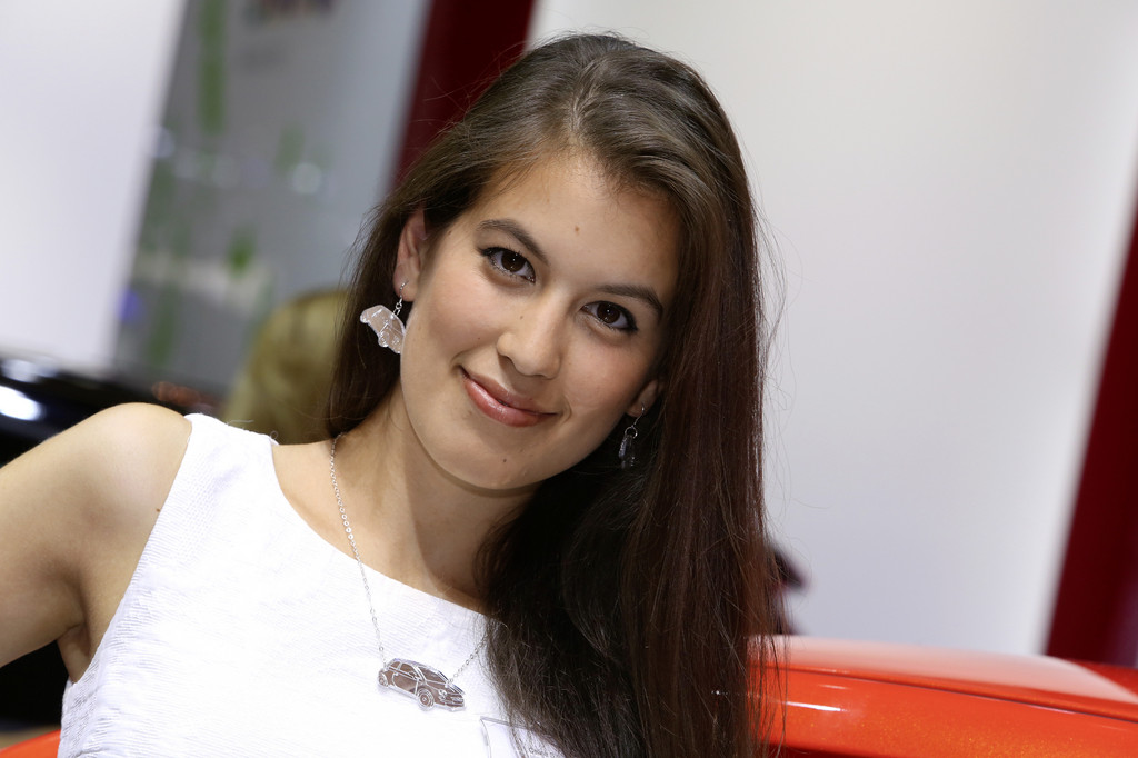 IAA 2013: Glänzender Lack und strahlendes Lächeln