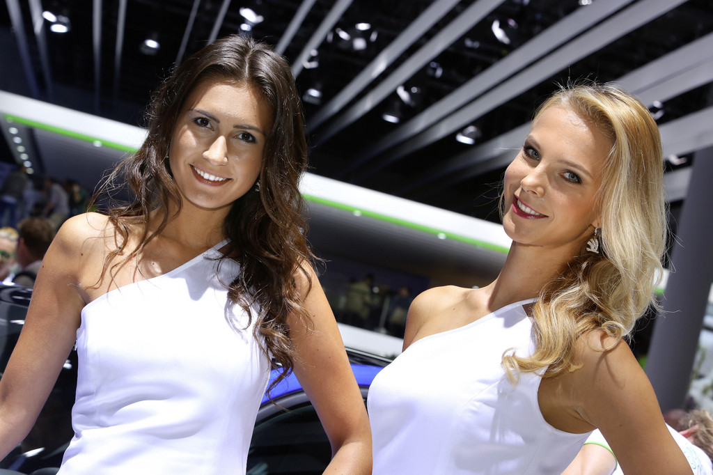 IAA 2013: Glänzender Lack und strahlendes Lächeln